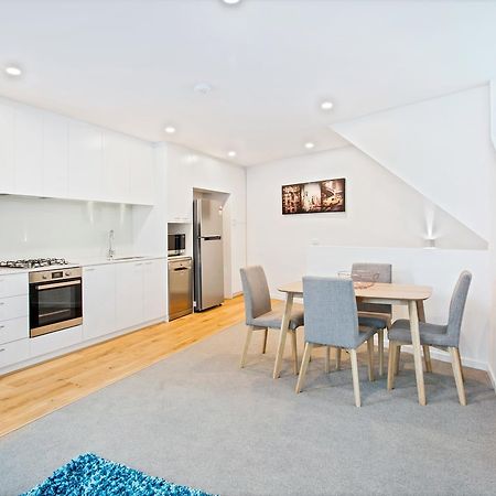 Roden Residences Melbourne Exterior photo